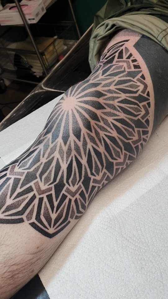 Work by @daniellekellytattoo