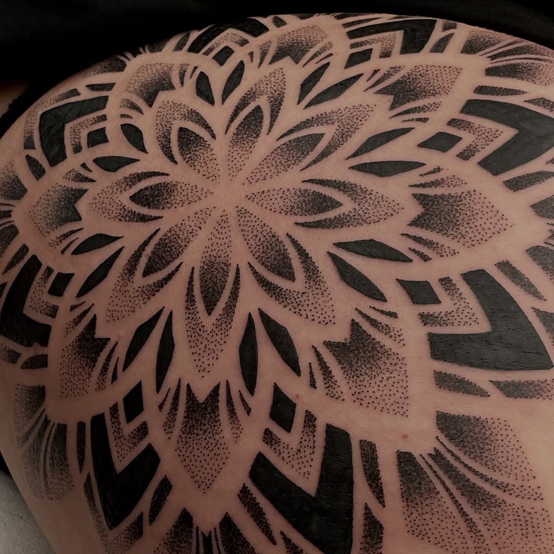 Work by @mat_aequilibrium